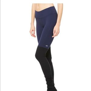 ALO Yoga Goddess leggings medium black and blue